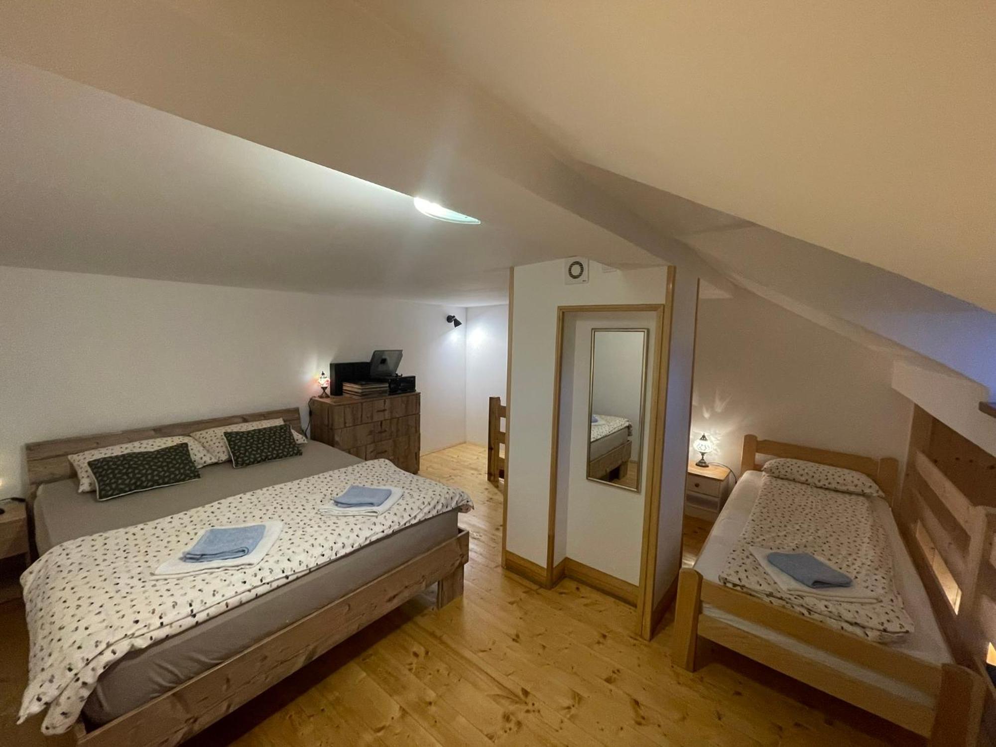 Zemunica Resimic Villa Mokra Gora Bagian luar foto